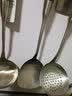 onlycook 锅铲304不锈钢汤勺 加厚木柄炒菜铲子家用牛排煎铲漏勺粉捞勺 漏勺/单个 实拍图