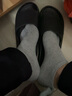 IQGD居家拖鞋男女室内室外浴室防滑轻盈便携柔软静音回弹漏水凉拖鞋夏 条纹漏水拖-黑色 42-43 实拍图