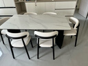 上林春天 岩板餐桌现代轻奢长方形餐桌椅组合家用吃饭桌子中古风餐厅家具 黑色框架/哑光纯白岩板/羊角椅 1.6m 一桌六椅 实拍图