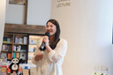 她享长袖衬衫女V领泡泡袖法式衬衣气质百搭系带收腰上衣小衫T141C2665 实拍图