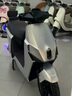 绿源【门店自提】电动摩托车S90/S90-T 72V大电池超长续航 男生成人通勤代步电瓶车 S90【72V22Ah铅酸】 实拍图