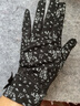 鑫铎夏季防晒手套女薄款纯棉透气触屏防滑春秋开车骑行 雪花珠黑色 均码 实拍图