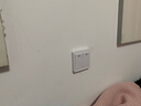 LXEE 无线遥控开关面板免布线220V智能电灯家用卧室单双控 随意贴遥控开关灯光 86型明暗装 高雅白2开：1个主开关+1个随意贴 实拍图