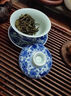 三勤堂景德镇陶瓷手工手绘青花品茗杯三才盖碗套组功夫茶杯茶具主人杯 鱼藻纹杯+盖碗组合 300ml 2只 实拍图