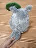 THREE KIDS日本totoro吉卜力宫崎骏正版荷叶龙猫公仔玩偶娃娃抱枕毛绒玩具 公仔（中号）高30cm 龙猫 实拍图