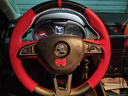 奥迈尔 斯柯达明锐真皮手缝方向盘套速派 科迪亚克柯珞克野帝yeti昕锐昕动汽车改装把套冬四季改装把套 碳纤维+红皮打孔 实拍图
