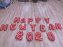 心翼（XINYI）2024新年龙年气球节日跨年装饰公司年会派对背景学校装扮活动布置 2024新年大红字母气球 实拍图