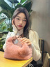 伊梵络 质感毛绒手提包包女2024新款时尚秋冬毛毛包百搭小众链条斜挎包 粉色 实拍图