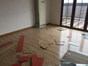 欧肯（O.KEN） 强化复合家用 12mm环保地板耐磨客厅卧室现代地暖复合木地板 拉丝纹3120包安装 实拍图