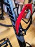 SPECIALIZED闪电 RIB CAGE II 户外骑行轻量耐用公路车山地自行车通用水壶架 磨砂黑/佛罗红 默认 实拍图