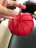 久印彩色卡纸A2硬卡纸230硬卡纸大张厚纸 a2白卡纸230克手工彩纸贺卡纸加厚混色20张 大红色（20张/包） A2（594*420）毫米 230克 卡纸 实拍图