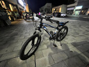 百士盾山地车自行车成人学生车公路变速越野单车赛车碟刹26寸青少年男女 【豪华版】强韧三刀轮-黑蓝色 24寸21速/身高140-165/ 实拍图