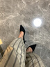 达芙妮七夕高跟女绒面细跟一脚蹬职业气质尖头单鞋 绒黑（5cm跟高） 40 实拍图