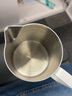 烨微咖尖嘴压纹斜口拉花杯304不锈钢加厚奶泡杯花式咖啡壶拉花缸鳄鱼缸 升级刻度款拉花缸（350ml外白） 实拍图