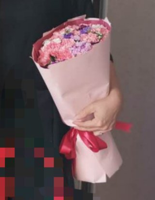 一花一恋鲜花同城配送红玫瑰花束礼盒送女友老婆生日礼物花店 鲜花·33朵红玫瑰520拼字礼盒 实拍图