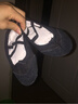 艾舞戈 儿童舞蹈鞋女童芭蕾舞鞋体操鞋现代舞练功鞋软底粉瑜伽猫爪鞋 黑色（免系带） 39 实拍图