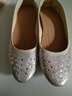 永和春轻便舒适工作鞋老北京布鞋平跟妈妈鞋优雅亮钻女鞋防滑软底女单鞋 浅金 39 标准号码 实拍图