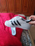 阿迪达斯 （adidas）三叶草男鞋女鞋秋季新款情侣金标贝壳头运动时尚潮流休闲板鞋 JQ3222/灰色/黑色/情侣贝壳头 38.5 实拍图