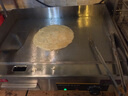艾士奇（AISHIQI）手抓饼机器 商用电热平扒炉炸炉一体机 燃气不锈钢铁板烧设备烤冷面煎牛排鱿鱼煎饼创业摆摊神器 扒炉炸锅一体机 860 实拍图