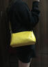 赖牌LAIPAI新款单肩包女包牛皮鳄鱼纹斜挎包手提包女 黄色 实拍图