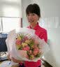薇尼母亲节鲜花速递康乃馨花束送妈妈长辈节日祝福老师全国市区北京广州杭州长沙济南重庆合肥石家庄送货上门 18朵康乃馨香槟混搭花束（平安） 实拍图
