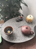 源韵 排水式小号乌金石茶盘 圆形干泡石头茶盘茶托 功夫茶具 天然大号黑金石茶台石材茶海套装 黑色 40*30*3(为主图椭圆形造型) 实拍图