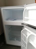 美的(Midea)88升 双门迷你小冰箱 家用冷冻冷藏 节能静音不占地(浅灰) BCD-88CM 实拍图
