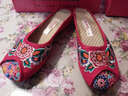 娟的绢 老北京布鞋民族风绣花拖鞋女 居家坡跟包头鞋子 1123-91 红色 40 实拍图