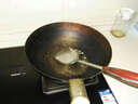 老式平底铁锅木头柄炒菜锅纯铁炒锅爆炒铁锅补铁锅电磁炉炒锅带炒勺马勺 30CM 老式平底铁锅 送炒勺 实拍图