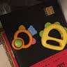 汇乐玩具（HUILE TOYS） 婴儿牙胶摇铃 宝宝玩具牙胶 六件装放心煮水果牙胶919 实拍图
