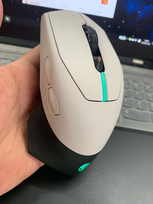 质量测评外星人aw610m无线鼠标怎么样非常不好用