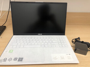 华硕VivoBook15 X值得考虑吗？算不算靠谱的？