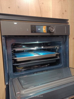 优缺点评测美的蒸烤箱BS5055W和美的蒸烤箱PS2020哪个好什么区别？质量过关吗？