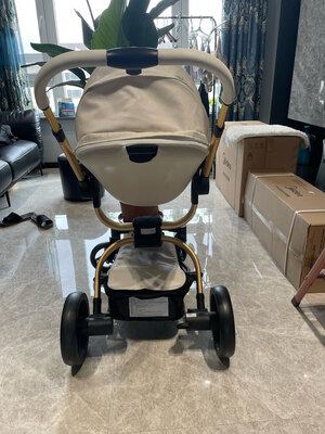 combi康贝婴儿推车轻巧美格ii怎么样