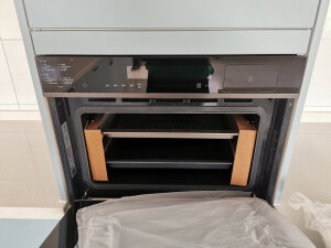 新手求助：美的蒸烤箱BG5050W和美的蒸烤箱S1-PS2020哪个好什么区别？口碑质量好不好？