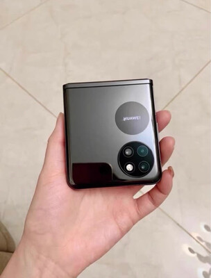 小巧方便 很满意 要是支持5g就无敌了华为mate20和p50的区别,华为p5