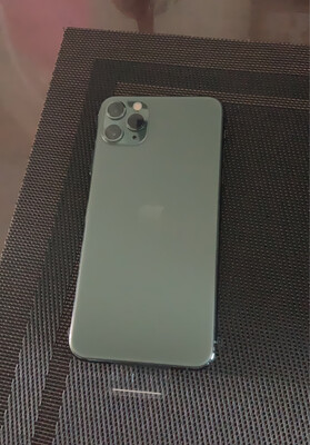 大家使用苹果iphone12pro max和三星note11+哪个好？区别哪个更好呢？