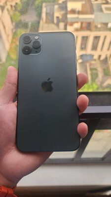 优缺点评测苹果iphone12和xs区别哪个好？？值不值的买？