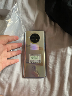 荣耀x20和荣耀magic3pro哪个好荣耀x20拍照对比iqooz5拍照