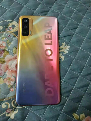 真我v15手机壳和哪个型号通用,oppo真我v13和v15那款好 -品牌评测街