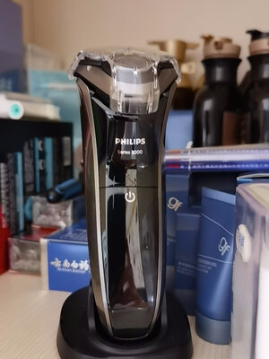 飞利浦s3203电动剃须刀使用评测分享