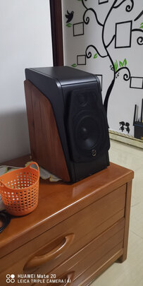 质量评测惠威m200mkiii+和惠威m200mkiii哪个好？解析区别