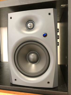 入手评测惠威d1090和d1200哪个好？功能区别