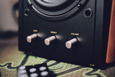 真实解析惠威m80w和d1090哪个好？区别是什么？