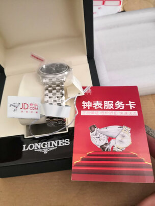 入手剖析浪琴军旗系列适合多大年龄？分析质量差不差呢