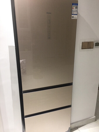 外观不错，大小合适，制冷到位，但是零度保鲜会在零度左右浮动，整体满意