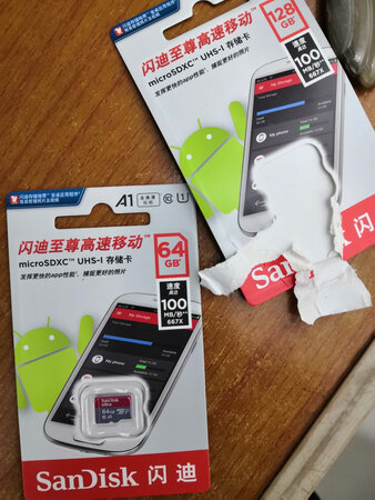 存储容量：119G
传输速度：有点慢
其他特色：不知道好不好看，用多久就不知道了，主要是看能用多久，网上查看了是正品，验证码都能查到就是太麻烦了，真的话就不是你的话就不是你的话就不是你的话就不是你的话就不是你的话就不是这么样的人都没有没有生产日期模糊不清楚了没有没有生产日期模糊不清晰晰晰晰晰晰晰，