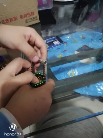 孩子特别喜欢这个玩具， 我送给儿子当生日礼物买的想了很久选择了这个，儿子玩得不舍得放手，下次还买。