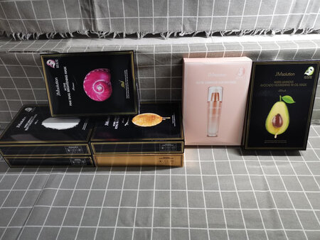 嗯，一直用这个牌子，到目前为止，应该是每个系列都用过了，京东快递非常给力，双十一也能第二天到货，赞
