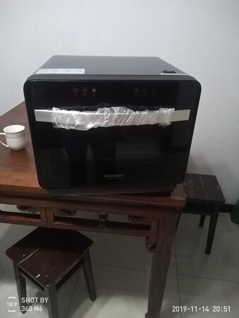 烤箱够大，操作简单，还没用，正在学习，用后再来分享。